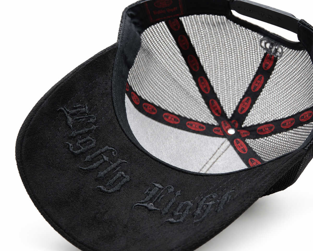 Trucker con brillo blanco